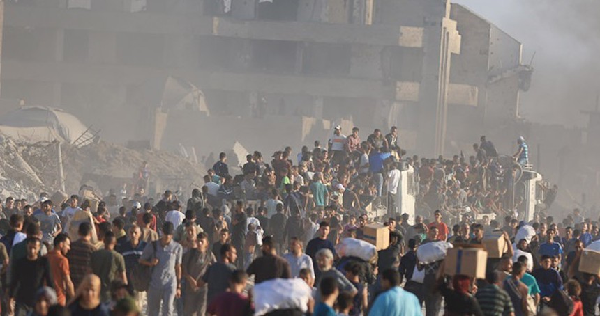 Gazze'de 92 şehit: Siyonist rejim yardım bekleyenleri katlediyor