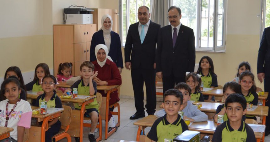 Siirt’te karne sevinci: Millî Eğitim Müdürü Sadoğlu'ndan aile vurgusu