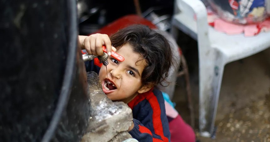 UNICEF: Gazze'ye abluka sona ermezse çocuklar susuzluktan ölmeye başlayacak
