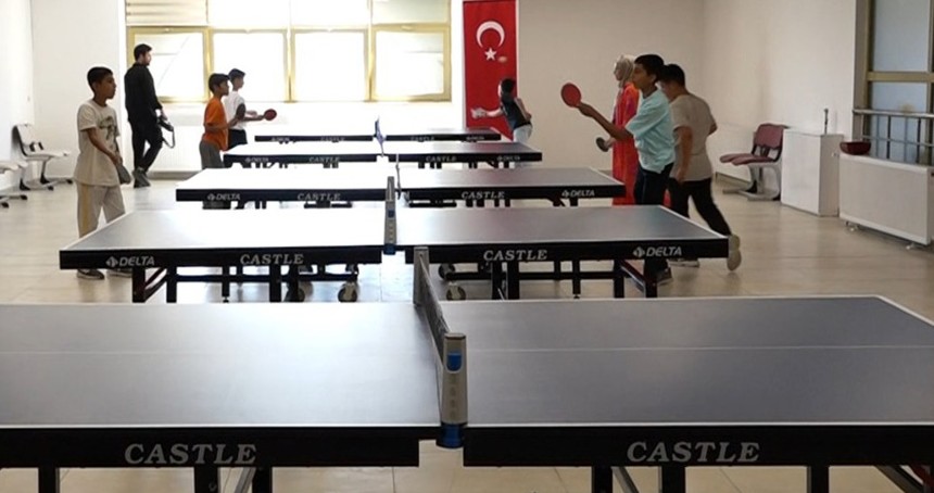 Yeşilyurt Belediyesi'nin çocuk şenliği renkli anlara sahne oldu