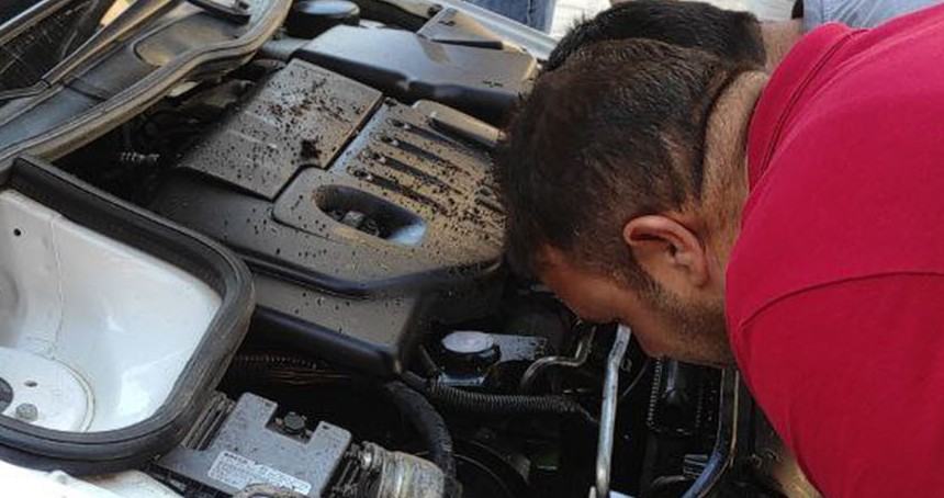Batman'da otomobilde küçük çaplı patlama yaşandı