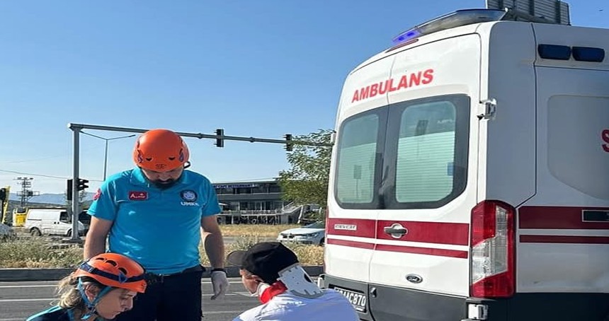 Bingöl'de kaza: 2 kişi yaralandı