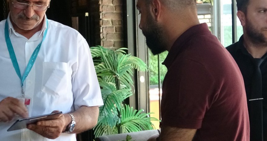 Van'da kafelerde sigara denetimi yapıldı