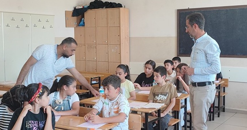 "Öğretmenlerin il içi mazerete bağlı yer değiştirme başvuruları duyurusu yayımlandı