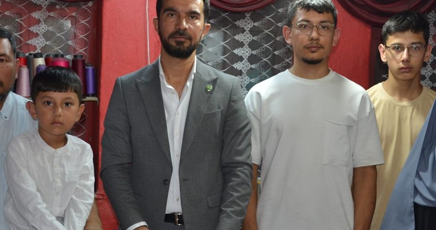 Özbekistan’a iade edilirse hapse girecek: Çocuklar 11 gündür gözyaşlarıyla bekliyor