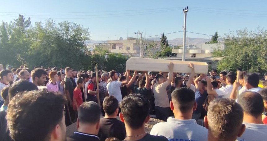 Mardin'de meydana gelen kazada ölen iki kişiden biri defnedildi