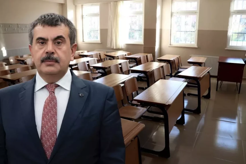 Bakan Tekin duyurdu! Okullarda velileri isyan ettiren uygulama tarih oluyor