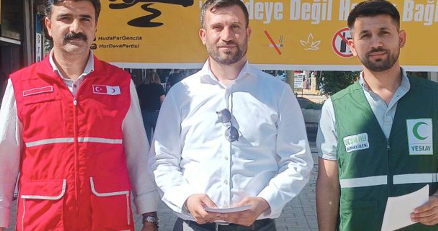 Hür Gençlik, İdil’de madde bağımlılığına karşı bilgilendirme standı açtı