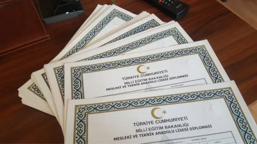 2025 Lise diplomaları ne zaman verilecek? Nereden alınacak?