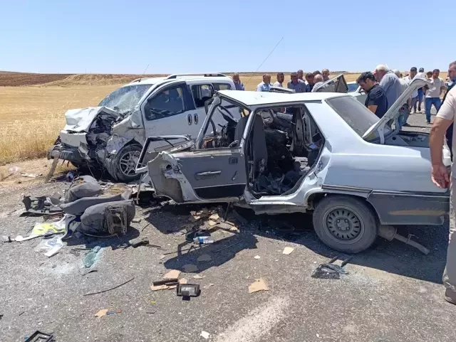 Katliam gibi kaza! Çok sayıda ÖLÜ ve yaralı var...