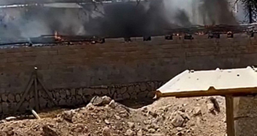 Şanlıurfa’da ev ve ahır yangını: 10 büyükbaş hayvan telef oldu