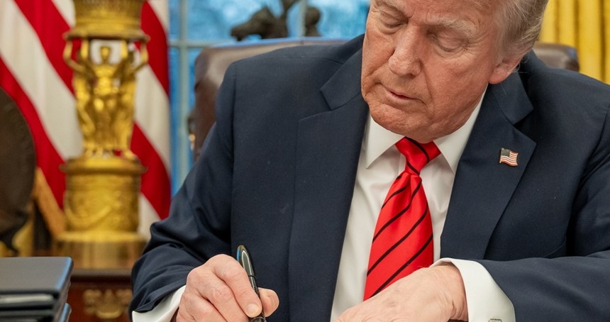 Trump, İran'a yönelik yaptırımları kaldırabileceğini söyledi
