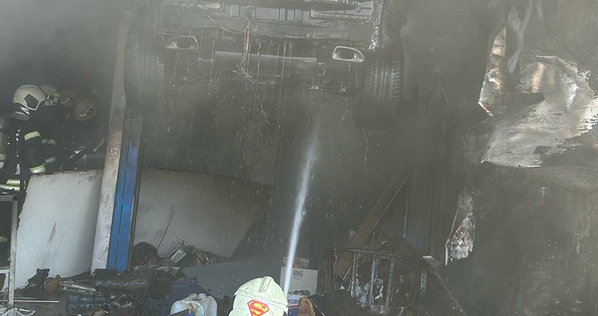 Kocaeli'de fabrika yangını