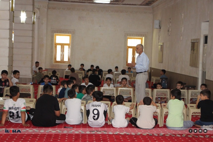 Mardin'de Camiler Çocuk sesleriyle şenlendi: Yaz Kur’an Kursları Başladı!