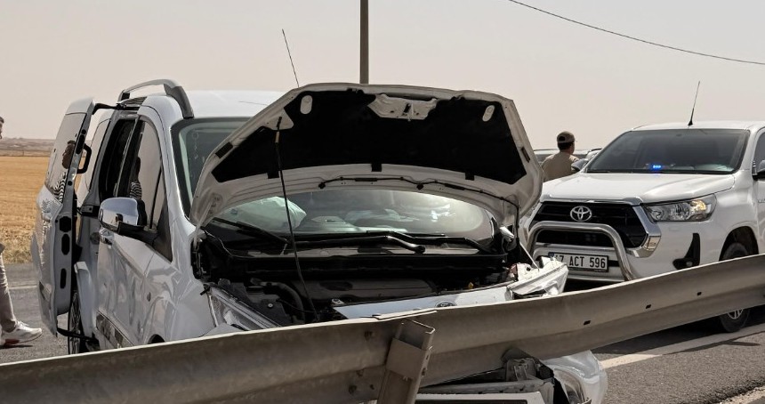 Mardin’de iki araç çarpıştı: 5 yaralı