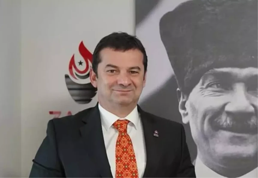 Bartu Soral kimdir? Hangi partiden, neden istifa etti?