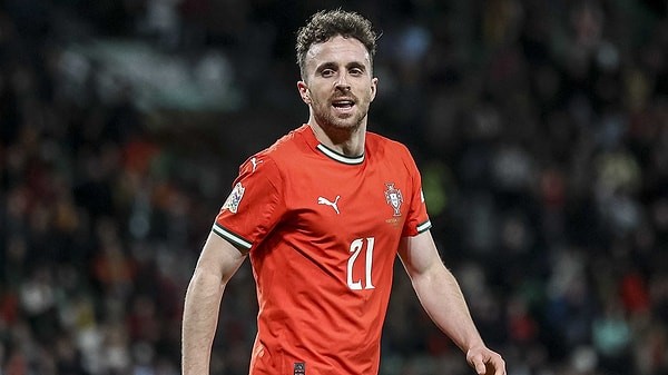 Liverpool'un yıldız futbolcusu hayatını kaybetti