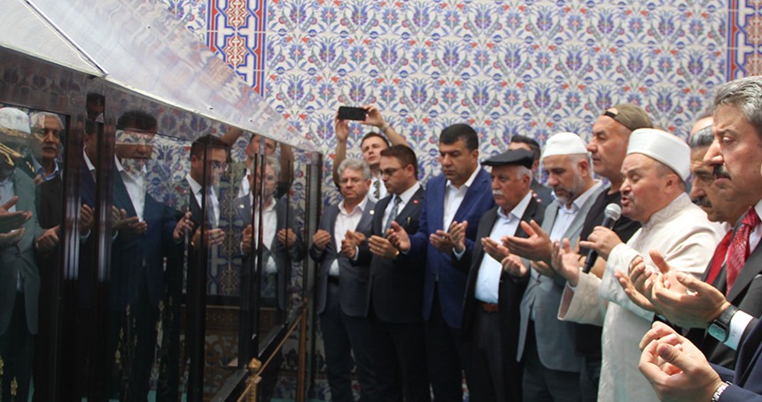 Hz. Nuh'u anma programı Cizre Hz. Nuh Camii'nde başladı