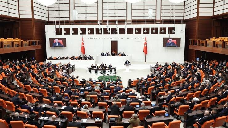 Meclis'te zehirlenme şüphesi