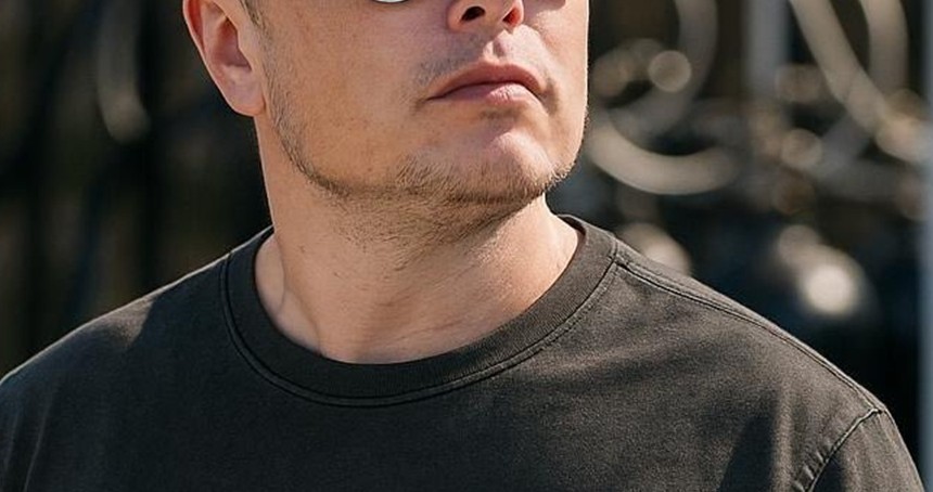 Musk ABD'de yeni parti kurma konusunda anket yaptı