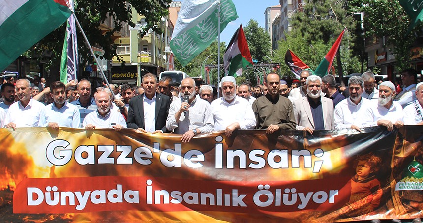 Peygamber Sevdalılarından karikatür tepkisi: Rezaletin adı İslam düşmanlığıdır