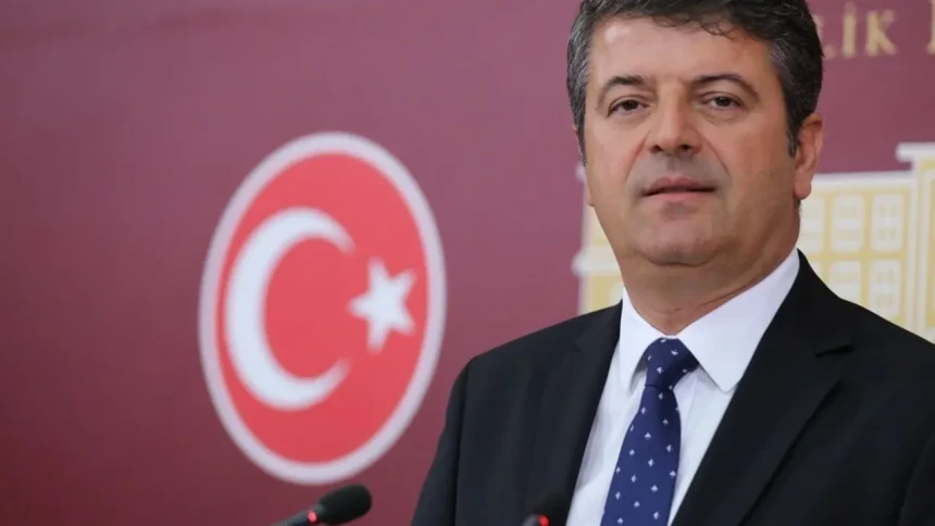 Abdurrahman Tutdere Özgeçmişi ve Siyasi Kariyeri