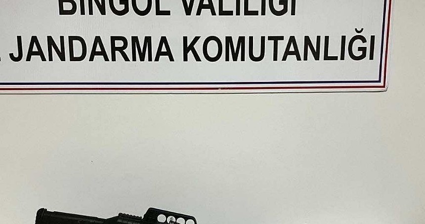 Bingöl’de ruhsatsız av tüfekleri ele geçirildi