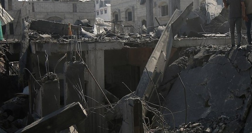 Gazze'de şehit sayısı 57 bin 523'e yükseldi