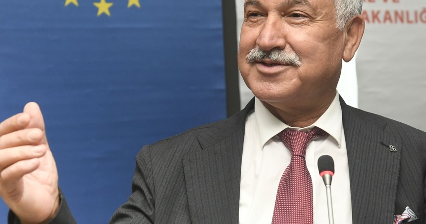 Adana Büyükşehir Belediye Başkanı Zeydan Karalar tutuklandı