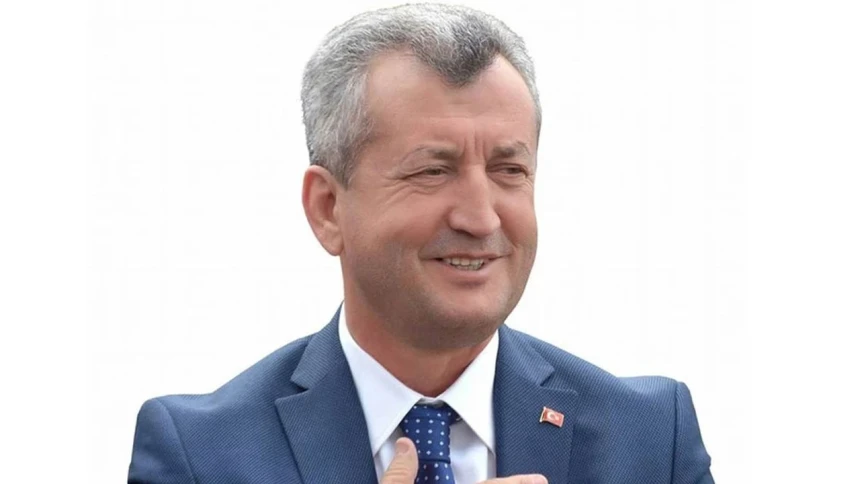 Eski Belediye Başkanı hayatını kaybetti