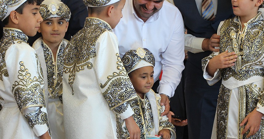 Gaziantep'te toplu sünnet töreni düzenlendi