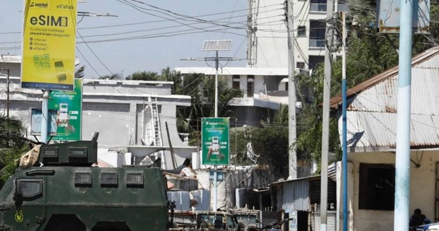 Somali'deki askeri akademiye canlı bomba saldırısı