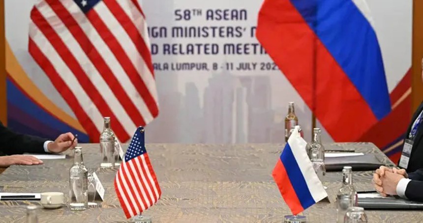 Rubio ile Lavrov Malezya’da bir araya geldi