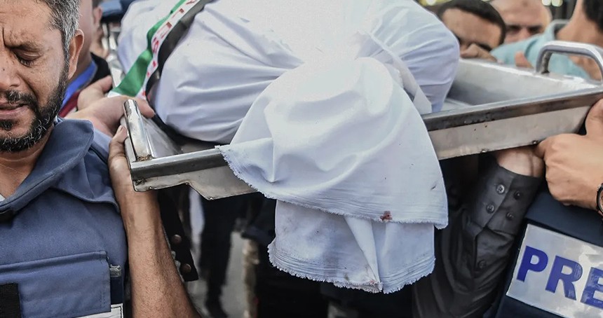 Siyonist işgalciler Gazze'de bir gazeteciyi daha katletti