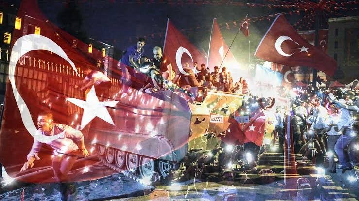 15 Temmuz öncesi ve sonrası tüm yönleriyle basına anlatılacak!