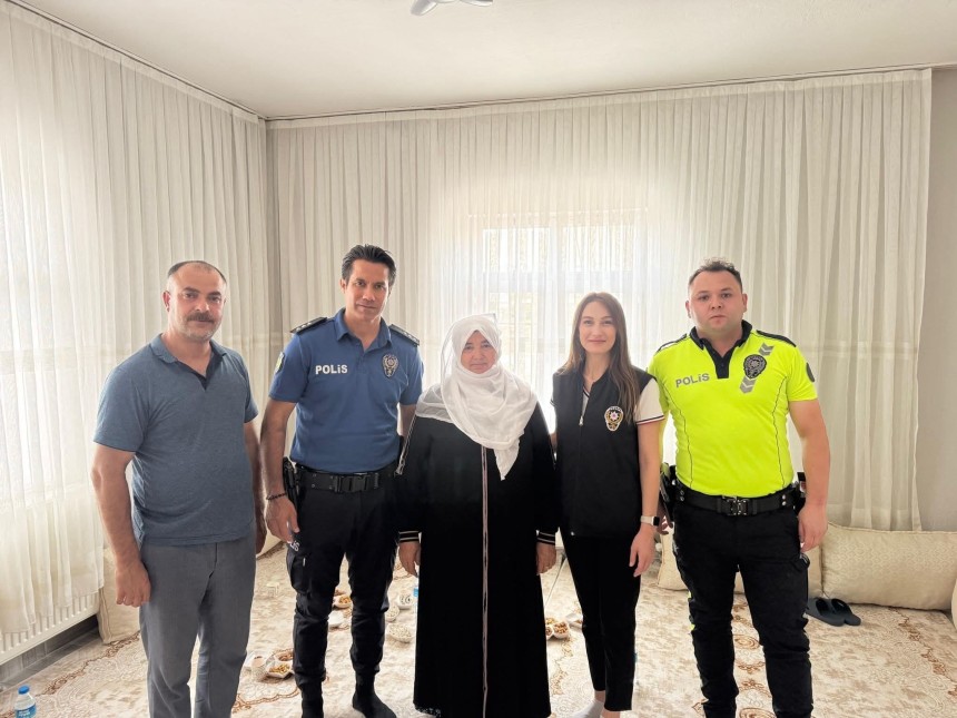 Şehit aileleri ziyaret edildi