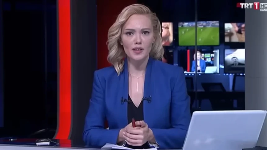 15 Temmuz'da silah zoruyla bildiri okutmuşlardı! Yeni mesleği şaşırttı
