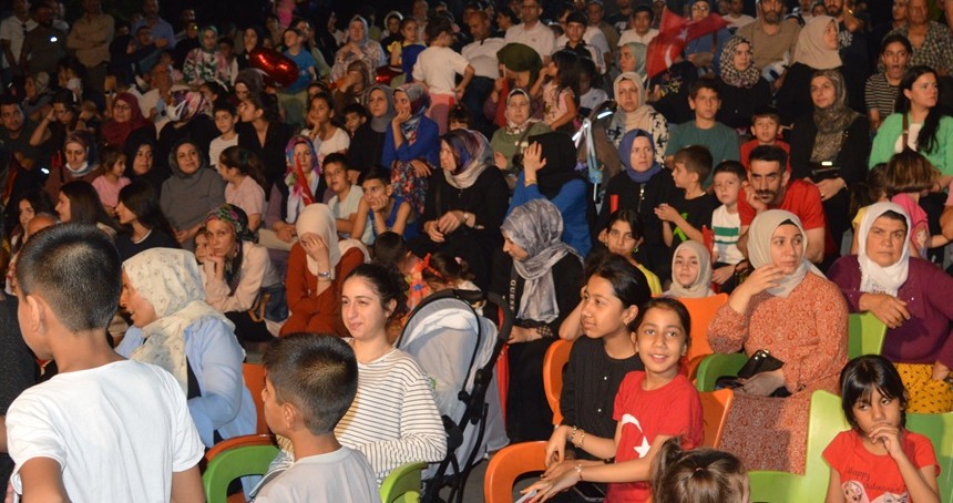 Siirt’te 15 Temmuz’un 9. yılında millet yine meydanlardaydı