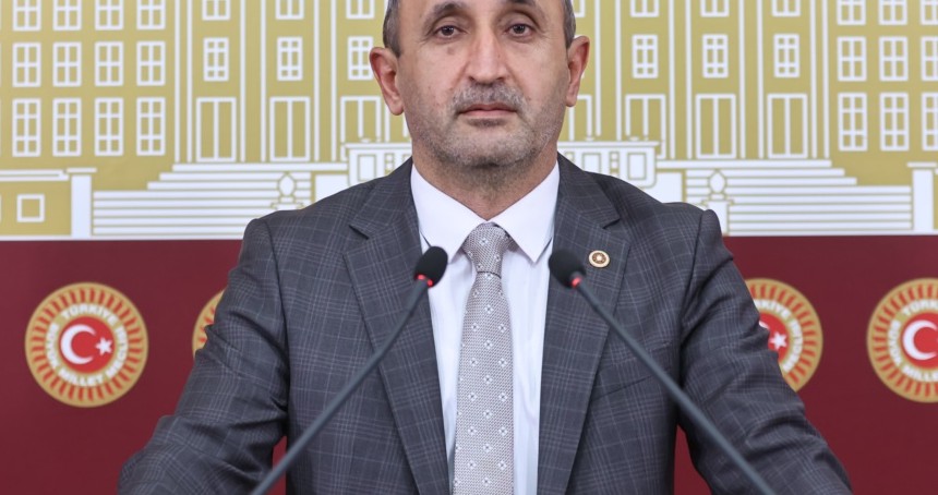 HÜDA PAR'dan belediyelerdeki "yolsuzluğa" karşı çağrı: Meclis'te etkili bir denetim mekanizması tesis edilsin