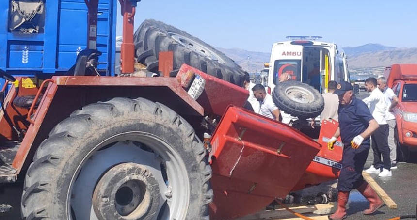 Malatya'da kamyon ile traktör çarpıştı: 1 ölü