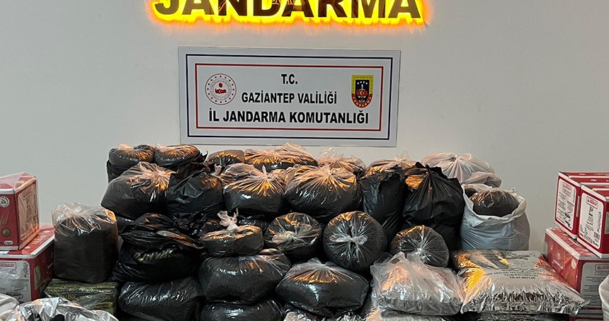 Gaziantep'te gümrük kaçağı çaya el konuldu
