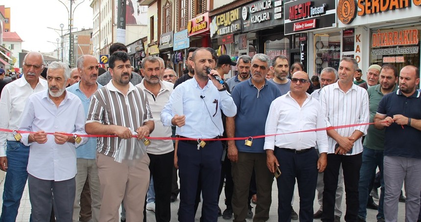 HÜDA PAR Ağrı İl Başkanı Yılmaz: Yüksek işyeri kiraları esnafı canından bezdiriyor