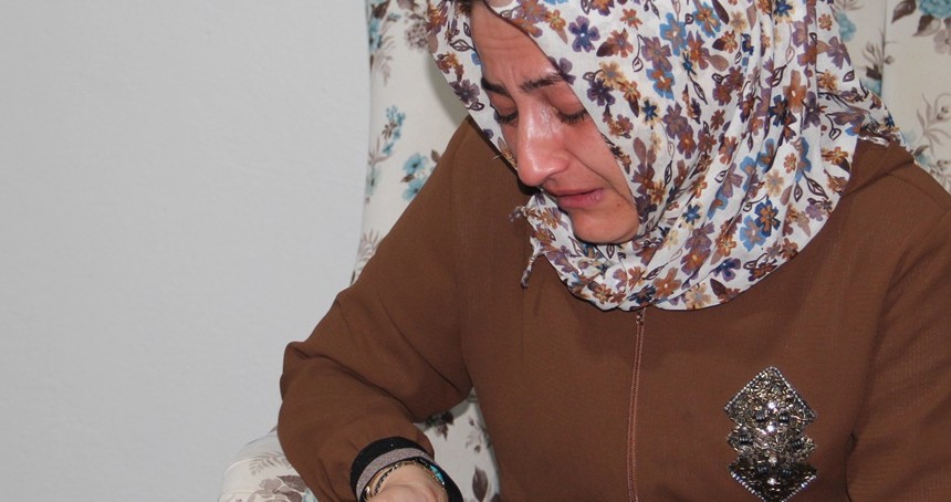 Oğlunu maddeye kurban veren acılı anne: Uyuşturucu oğlumu elimden aldı, çözüm bekliyoruz!