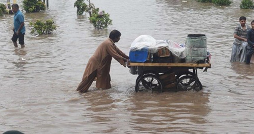Pakistan'da muson yağmurları bilançosu: 202 can kaybı, 600 yaralı