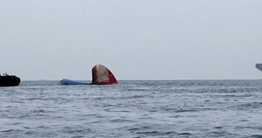 Vietnam'da tur teknesi battı: 37 ölü