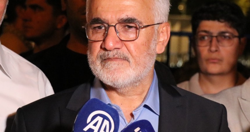 Yapıcıoğlu: İnsani yardım koridoru bir an önce açılmalı, gerekiyorsa askeri güçle açılsın