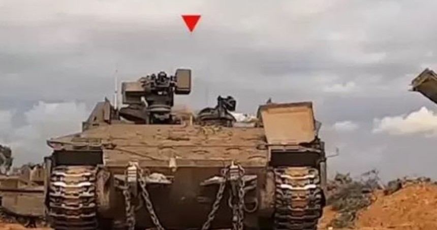 Kassam Tugayları, Deyr el-Belah'ta siyonist rejime ait zırhlı aracı vurdu