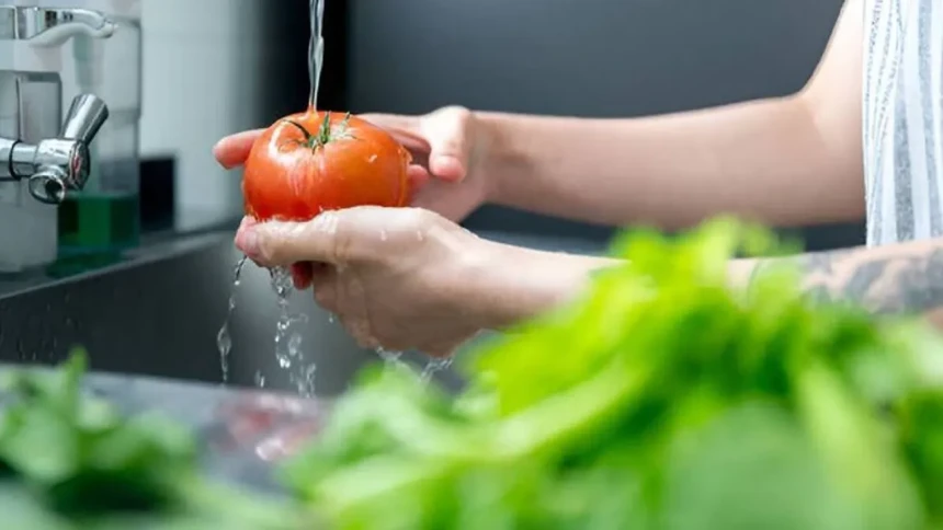 Sebze ve meyvelerdeki pestisitleri temizlemenin en basit yolları