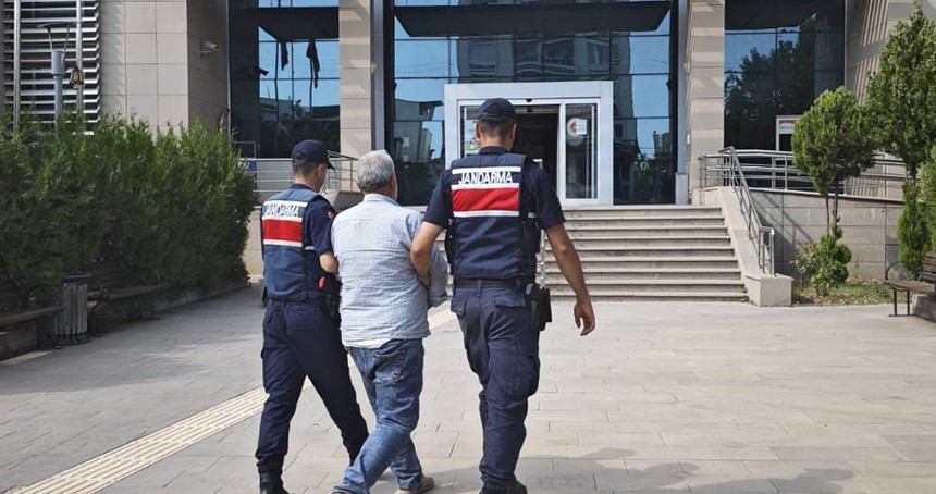 Uyuşturucu satmaktan araması bulunan bir şahıs yakalandı