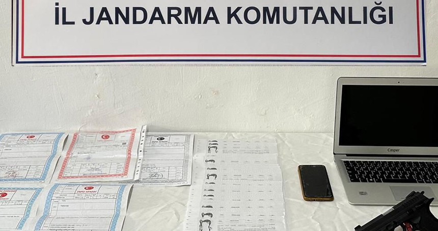 Şanlıurfa’da tefecilik operasyonu: Çok sayıda senet ve tapu ele geçirildi